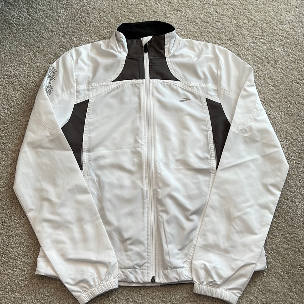 Rain resistant run jacket XS